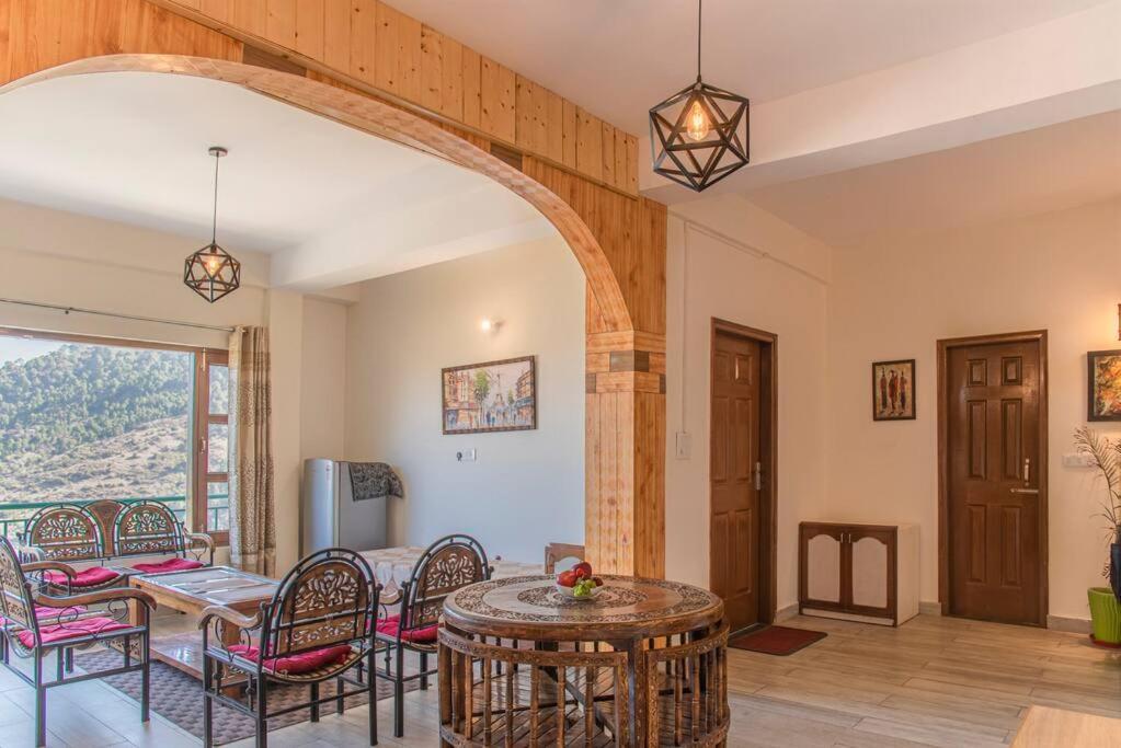 Fairview Wayside Villa Kasauli Exterior foto